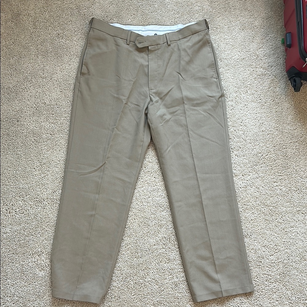 Haggar Men's Tan Pants